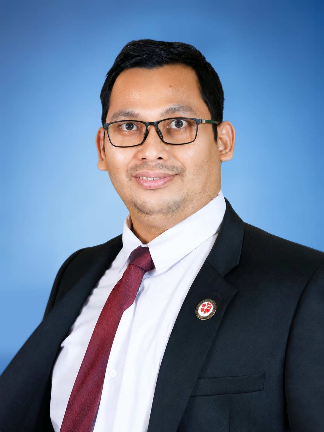 Prof. Dr. Isnaeni, M.Sc.
